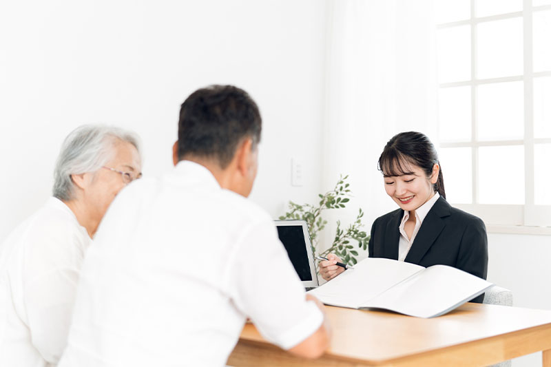 販売活動の経過報告